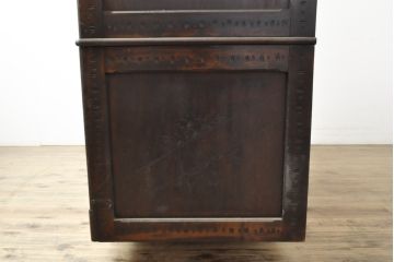 中古　軽井沢彫り　細やかな彫刻が素晴らしいワードローブ(洋服タンス、衣装箪笥)(R-057847)