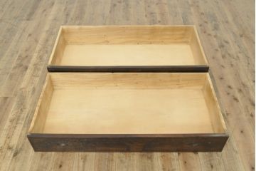 中古　軽井沢彫り　細やかな彫刻が素晴らしいワードローブ(洋服タンス、衣装箪笥)(R-057847)