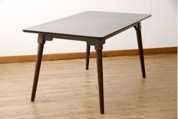 中古　美品　松本民芸家具　シンプルなデザインが魅力的なダイニングテーブル(2人掛け)(R-057851)