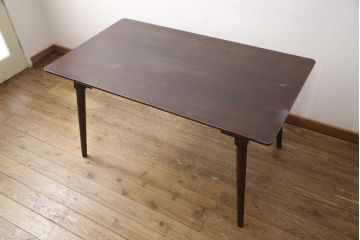 中古　美品　松本民芸家具　シンプルなデザインが魅力的なダイニングテーブル(2人掛け)(R-057851)
