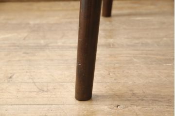 中古　美品　松本民芸家具　シンプルなデザインが魅力的なダイニングテーブル(2人掛け)(R-057851)
