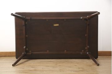 中古　美品　松本民芸家具　シンプルなデザインが魅力的なダイニングテーブル(2人掛け)(R-057851)