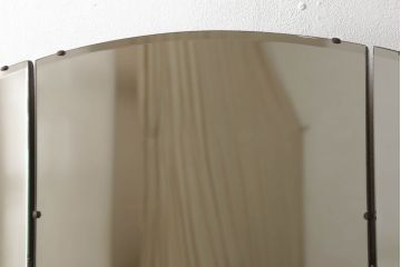 イギリスアンティーク　ウォールナット材　細見の脚がエレガントなドレッサー(鏡台)(R-057857)