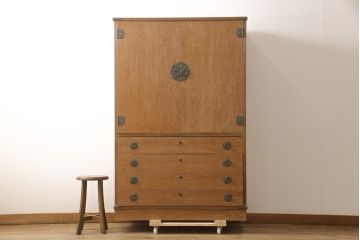 中古　屋久杉　品のある佇まいが上質な和の空間にピッタリな着物箪笥(和たんす、衣装タンス、衣装盆、引き出し)(R-057877)