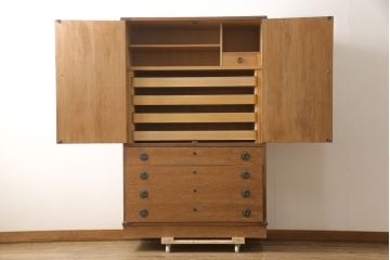 中古　屋久杉　品のある佇まいが上質な和の空間にピッタリな着物箪笥(和たんす、衣装タンス、衣装盆、引き出し)(R-057877)