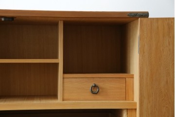 中古　屋久杉　品のある佇まいが上質な和の空間にピッタリな着物箪笥　(R-057877)