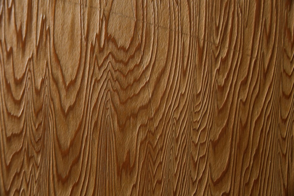 中古　屋久杉　品のある佇まいが上質な和の空間にピッタリな着物箪笥　(R-057877)