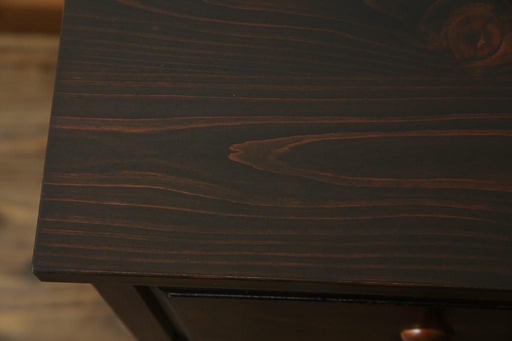 中古　美品　松本民芸家具　当店リメイク　シックな佇まいが魅力!落ち着きのある空間づくりにおすすめのローチェスト　(R-057893)