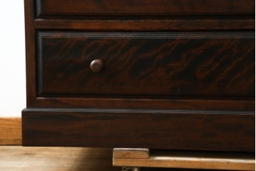 中古　美品　松本民芸家具　当店リメイク　シックな佇まいが魅力!落ち着きのある空間づくりにおすすめのローチェスト　(R-057893)