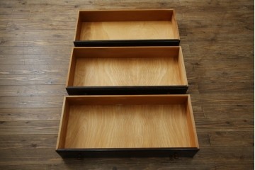 中古　美品　松本民芸家具　当店リメイク　シックな佇まいが魅力!落ち着きのある空間づくりにおすすめのローチェスト　(R-057893)