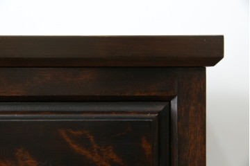 中古　美品　松本民芸家具　当店リメイク　シックな佇まいが魅力!落ち着きのある空間づくりにおすすめのローチェスト　(R-057893)