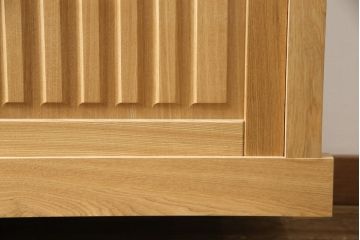 中古　極美品　タモ材　上質な和の空間づくりにおすすめ! 品を感じる重ね水屋箪笥(収納棚、キャビネット、食器棚、戸棚)(R-057894)