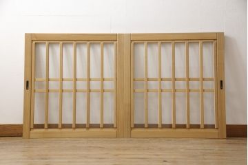 中古　極美品　タモ材　上質な和の空間づくりにおすすめ! 品を感じる水屋箪笥サイドボード(収納棚、キャビネット、食器棚、戸棚)(R-057895)