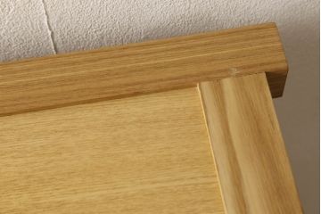 中古　極美品　タモ材　上質な和の空間づくりにおすすめ! 品を感じる水屋箪笥サイドボード(収納棚、キャビネット、食器棚、戸棚)(R-057896)