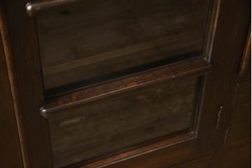 和製アンティーク　シックで落ち着いた大人の書斎づくりに! 収納力抜群の大振りな書棚(本棚、本箱、ブックケース、収納棚、飾り棚)(R-057898)