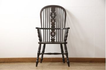 中古　美品　松本民芸家具　#44A型　洋風のクラシカルなデザインが美しいウィンザーチェア(定価約18万円)(アームチェア、椅子、イス、ウインザーチェア)(R-057901)