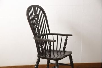 中古　美品　松本民芸家具　#44A型　洋風のクラシカルなデザインが美しいウィンザーチェア(定価約18万円)(アームチェア、椅子、イス、ウインザーチェア)(R-057901)