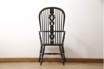 中古　美品　松本民芸家具　#44A型　洋風のクラシカルなデザインが美しいウィンザーチェア(定価約18万円)(アームチェア、椅子、イス、ウインザーチェア)(R-057901)