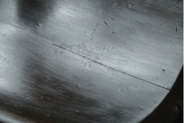 中古　北海道民芸家具　クラシカルな雰囲気を醸し出すダイニングチェア2脚セット　(R-057902)