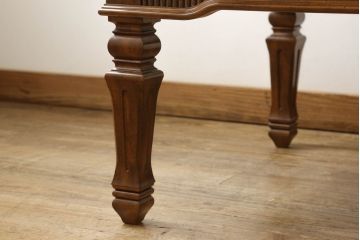 中古　美品　DREXEL HERITAGE(ドレクセルヘリテイジ)　Cameo Classics(キャメオクラシックス)　クラシカルな佇まいのカクテルテーブル(定価約68万円)(ローテーブル、センターテーブル)(R-057910)