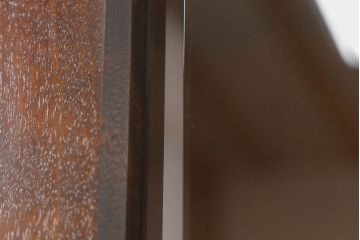 中古　北海道民芸家具　和・洋どちらのお部屋にもおすすめ!　落ち着きのある色合いのブックケース(本箱、収納棚、キャビネット、飾り棚)(R-057911)