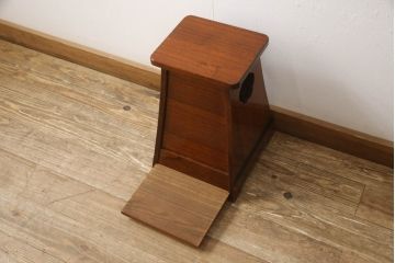 和製アンティーク　高級品　希少!　総桐材　総漆塗り　ちょっとした飾り台にも使えそうな踏み台(ステップ、飾り台、花台)(R-057914)