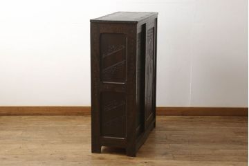 和製ビンテージ　軽井沢彫り　細部まで施された彫刻が美しい下駄箱(キャビネット、戸棚、収納棚、ヴィンテージ)(R-057916)