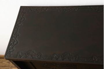 和製ビンテージ　軽井沢彫り　細部まで施された彫刻が美しい下駄箱(キャビネット、戸棚、収納棚、ヴィンテージ)(R-057916)
