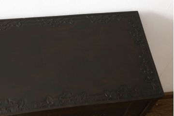 和製ビンテージ　軽井沢彫り　細部まで施された彫刻が美しい下駄箱(キャビネット、戸棚、収納棚、ヴィンテージ)(R-057916)