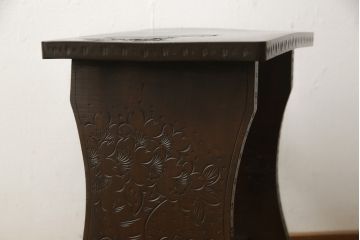 和製ビンテージ　軽井沢彫り　ちょっとした飾り台にもなりそうなスツール(椅子、チェア、ヴィンテージ)(R-057928)