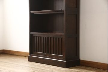 中古　美品　北海道民芸家具　シンプルながらもクラシカルな雰囲気漂う本棚(定価約22万円)(ブックシェルフ、飾り棚、収納棚)(R-057930)