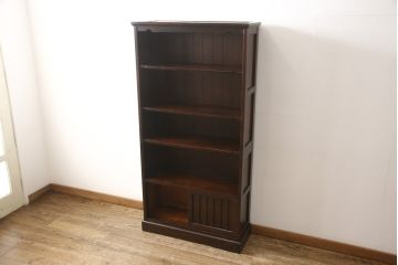 中古　美品　北海道民芸家具　シンプルながらもクラシカルな雰囲気漂う本棚(定価約22万円)(ブックシェルフ、飾り棚、収納棚)(R-057930)