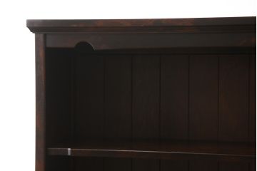 中古　美品　北海道民芸家具　シンプルながらもクラシカルな雰囲気漂う本棚(定価約22万円)(ブックシェルフ、飾り棚、収納棚)(R-057930)