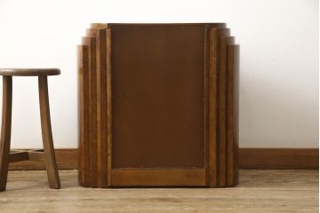 中古　六本木アピス　スペイン高級家具　バーズアイ　凝ったデザインが面白い象嵌入りサイドチェスト(定価約39万円)(サイドボード、引き出し、サイドテーブル)(R-057932)