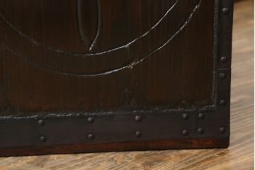 和製アンティーク　堅牢な金具と渋みのある佇まいが魅力的な船箪笥(掛硯型、懸硯型、時代箪笥、和たんす、小物収納、小箪笥)(R-057935)