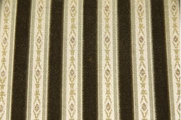 中古　美品　神戸洋家具　メープル不二屋　優雅な佇まいが魅力的な3人掛けソファ(ラウンジソファ、三人掛け、3P)(R-057950)