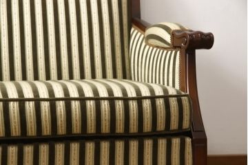 中古　美品　神戸洋家具　メープル不二屋　優雅な佇まいが魅力的な3人掛けソファ(ラウンジソファ、三人掛け、3P)(R-057950)