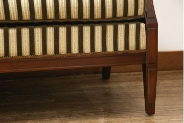 中古　美品　神戸洋家具　メープル不二屋　優雅な佇まいが魅力的な3人掛けソファ(ラウンジソファ、三人掛け、3P)(R-057950)