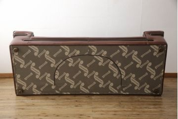 中古　EURO CASA(ユーロ・カーサ)取り扱い　イタリア　フォルメンティ　本革　高級感あふれる2.5人掛けレザーソファ(定価約120万円)(2人掛け、3人掛け)(R-057957)