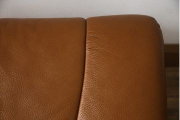 中古　美品　牛本革　ノルウェー　Hjellegjerde(イエリアーダ社)　ノーザンコンフォート　優雅なくつろぎの時間におすすめのリクライニングチェア&オットマン(定価約30万円)(椅子、アームチェア、フットスツール)(エコーネス、EKORNES、ストレスレスチェア)(R-057963)