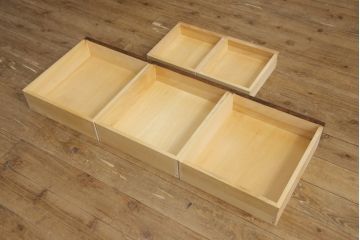中古　北海道民芸家具　落ち着きのある上品な佇まいが魅力のローボード(収納棚、サイドボード、テレビ台)(R-057965)