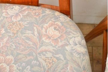 デンマークビンテージ　チーク材　洗練されたデザインが美しいダイニングチェア4脚セット(椅子、イス、ヴィンテージ、北欧)(R-057972)
