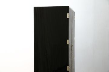 中古　美品　最高級　総漆塗り　まるで絵画のような前面蒔絵と螺鈿細工の意匠が楽しめる中桐箪笥(和タンス、和たんす、着物箪笥、和服箪笥、引き出し)(定価約400万円)(R-057975)
