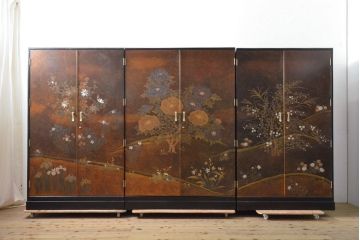 中古　美品　最高級　総漆塗り　まるで絵画のような前面蒔絵と螺鈿細工の意匠が楽しめる中桐箪笥(和タンス、和たんす、着物箪笥、和服箪笥、引き出し)(定価約400万円)(R-057975)
