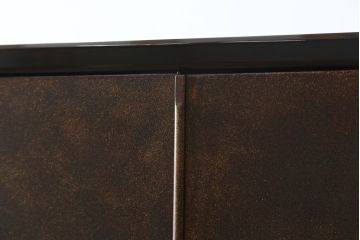 中古　美品　最高級　総漆塗り　まるで絵画のような前面蒔絵と螺鈿細工の意匠が楽しめる洋服タンス(ワードローブ、衣装箪笥、収納棚)(定価約400万円)(R-057976)