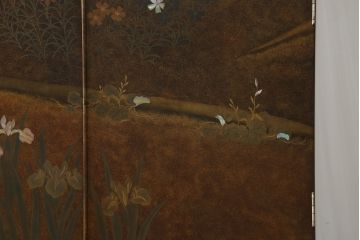 中古　美品　最高級　総漆塗り　まるで絵画のような前面蒔絵と螺鈿細工の意匠が楽しめる洋服タンス(ワードローブ、衣装箪笥、収納棚)(定価約400万円)(R-057976)