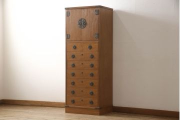 中古　美品　屋久杉　突き板　木目が美しい!品のある佇まいが魅力的な縦型チェスト(突板、引き出し、サイドチェスト)(R-057981)