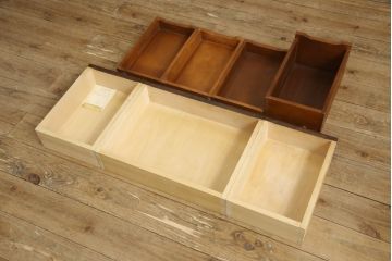 中古　北海道民芸家具　落ち着きのある大人の空間を演出するドレッサー+スツールセット(鏡台)(R-057993)