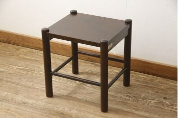 中古　北海道民芸家具　落ち着きのある大人の空間を演出するドレッサー+スツールセット(鏡台)(R-057993)