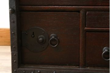 和製アンティーク　総桐　小振りなサイズながら重厚感がただよう船箪笥(舟箪笥、掛硯型、懸硯型、和箪笥、時代箪笥、桐たんす、小物収納)(R-057996)